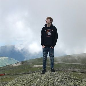 Meet your Posher, John